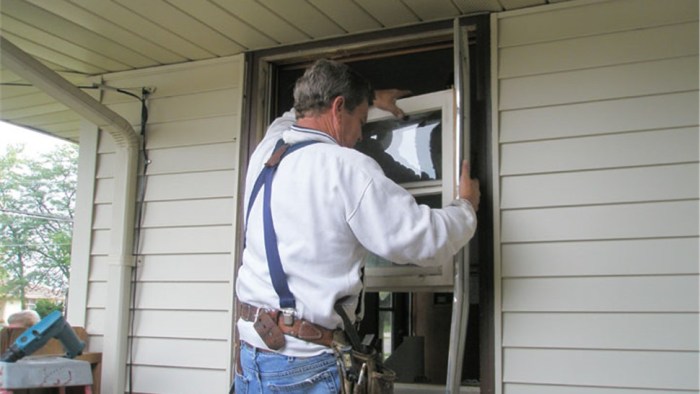Window installation independence mo